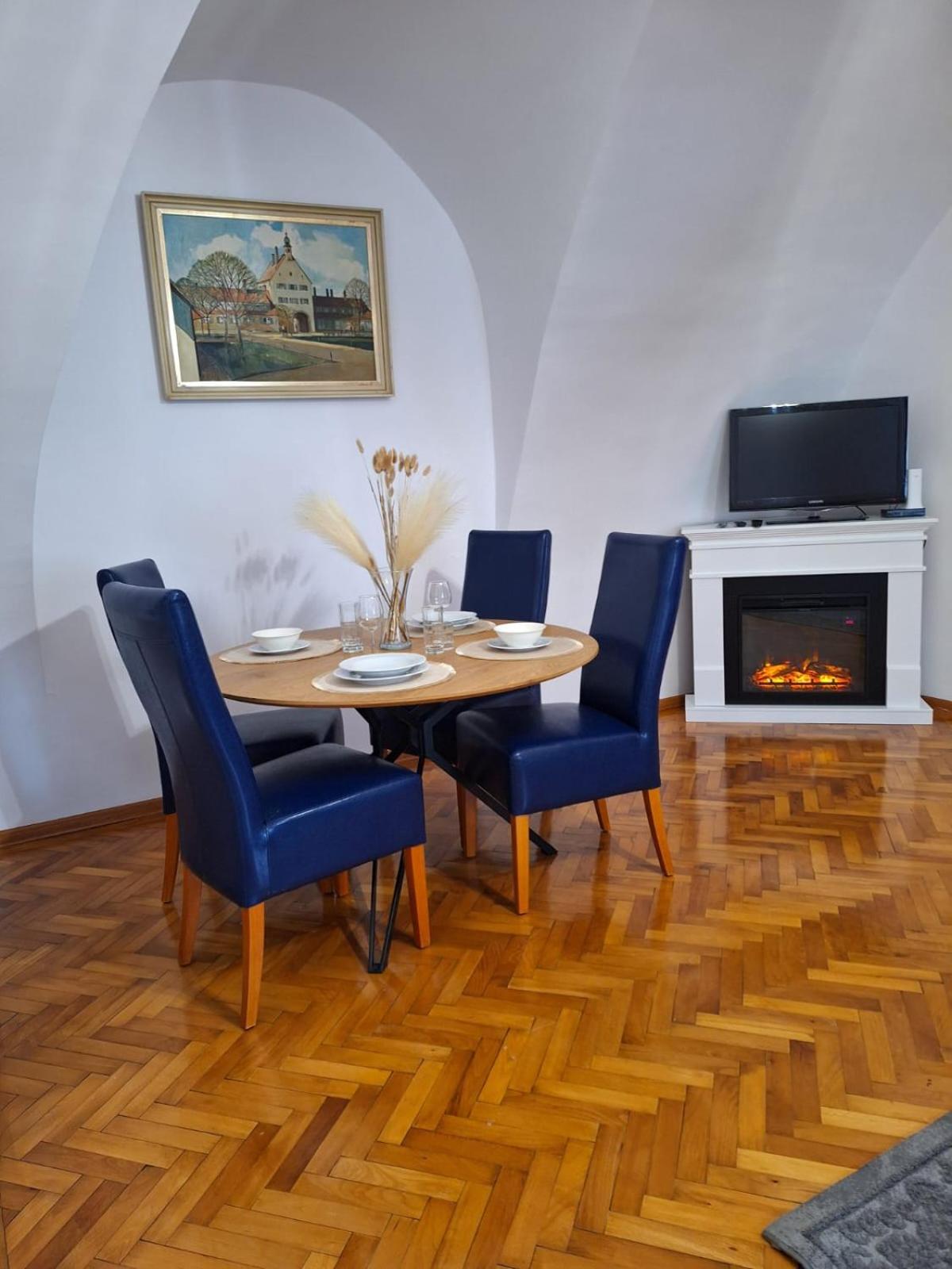 Classy View - Panoramic Sibiu Suite Exterior photo